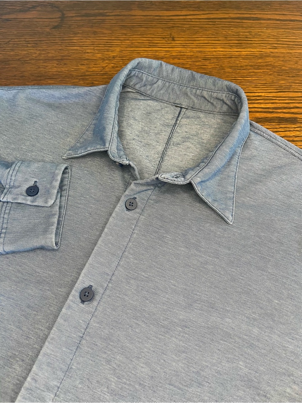 Lululemon Commission Shirt Men's M Long Sleeve Shirt Button Up Blue Technical